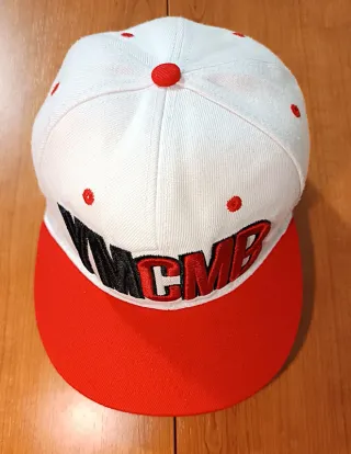 Gorra YMCMB original broche snapback.