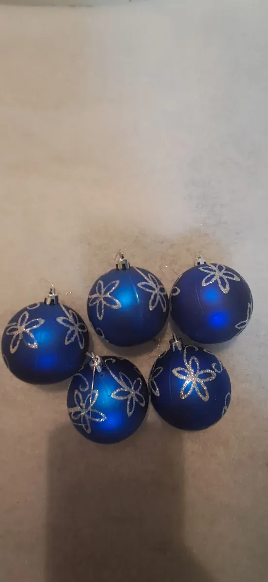 Bolas de Navidad Azules Decoradas