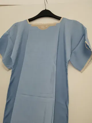 Camisón, camisola, artesanal vintage azul.