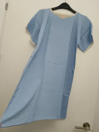 Camisón, camisola, artesanal vintage azul.