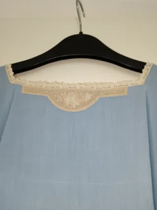 Camisón, camisola, artesanal vintage azul.