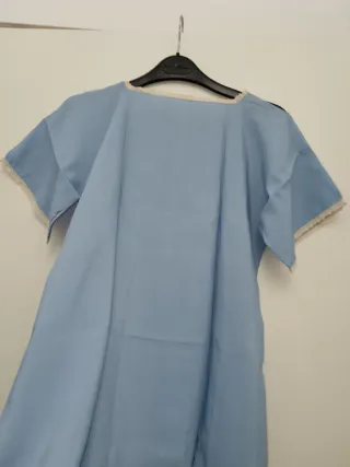 Camisón, camisola, artesanal vintage azul.