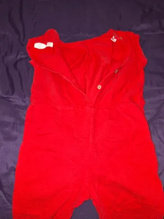 Mono rojo 12-18 meses