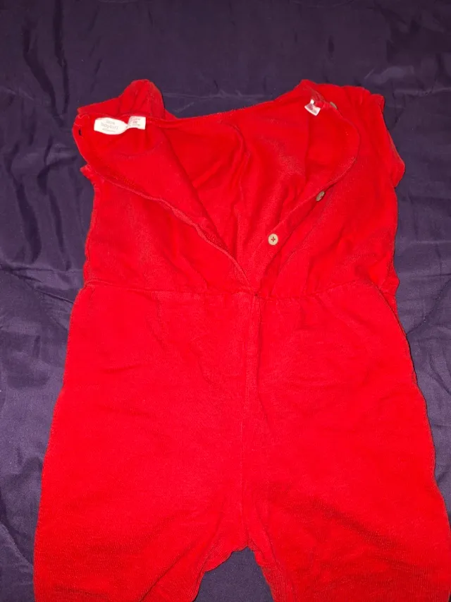 Mono rojo 12-18 meses