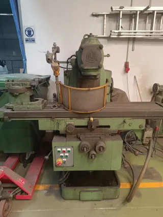 Fresadora industrial