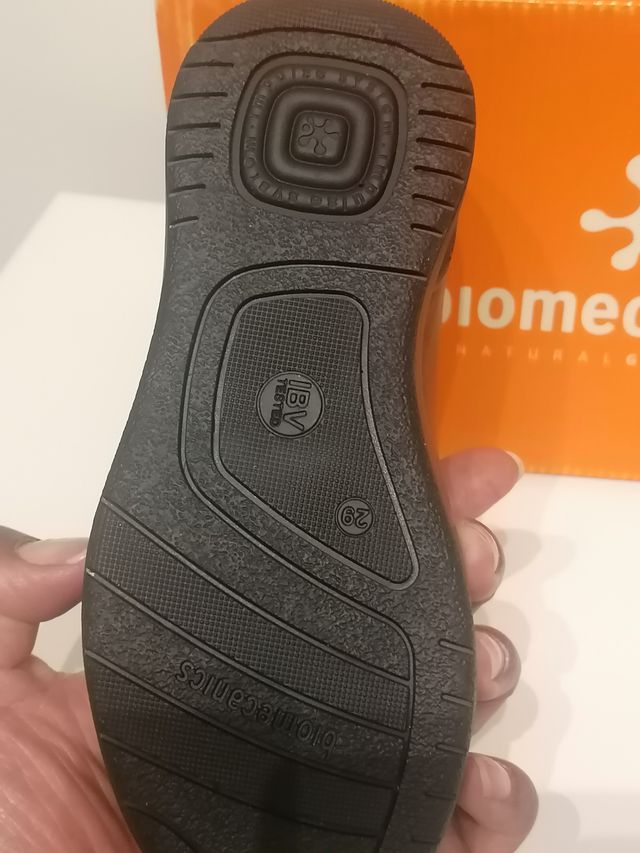 Zapatos Biomecanics nino Talla 24 al 32