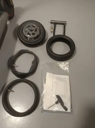 Patinete Eléctrico Xiaomi + Recambios