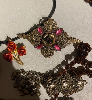 Lote bisutería vintage granates