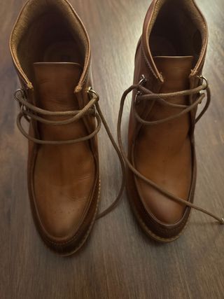 Botines de piel marrones