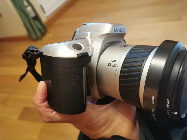 Cámara Reflex Analógica Konica Minolta AF Zoom