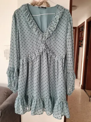 Vestido Zara lunares volantes teal