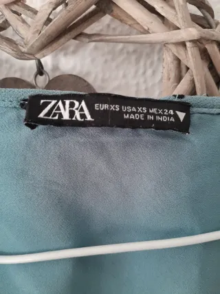 Vestido Zara lunares volantes teal