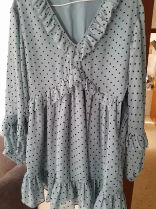 Vestido Zara lunares volantes teal