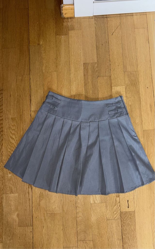 Falda tableada gris chica talla S