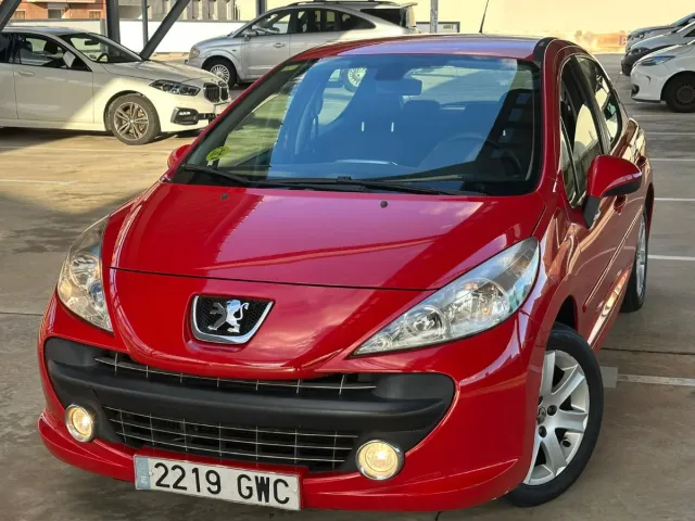 Peugeot 207 1.6HDI
