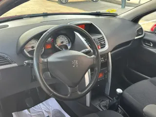 Peugeot 207 1.6HDI