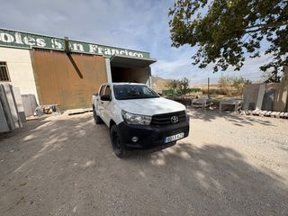 Toyota Hilux 2019