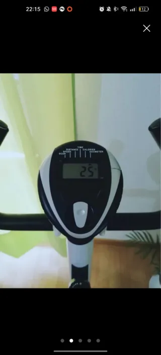 Bicicleta Estática Blanca y Negra