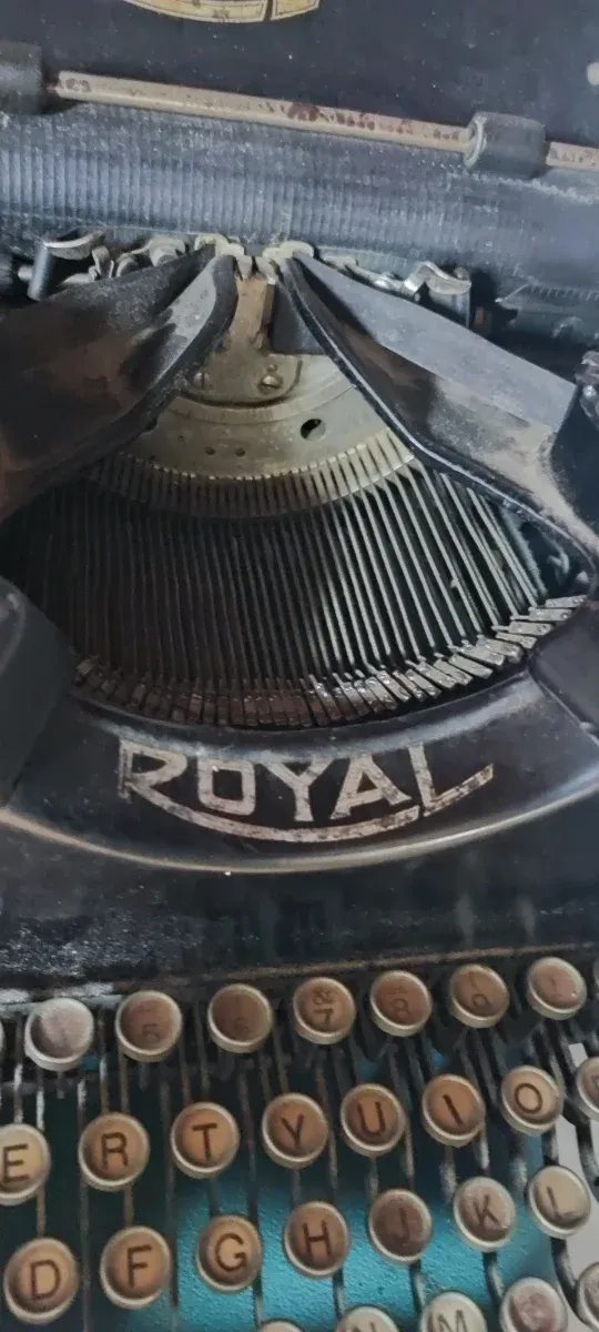 Máquina de escribir Royal antigua