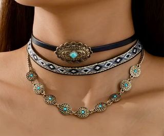 Collar Étnico plateado con Turquesa