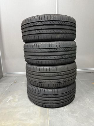Continental Contisport5 215/40R18W89 4 Neumáticos