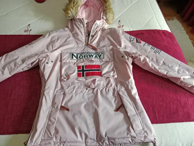 Abrigo Geographical Norway Rosa