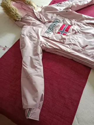 Abrigo Geographical Norway Rosa