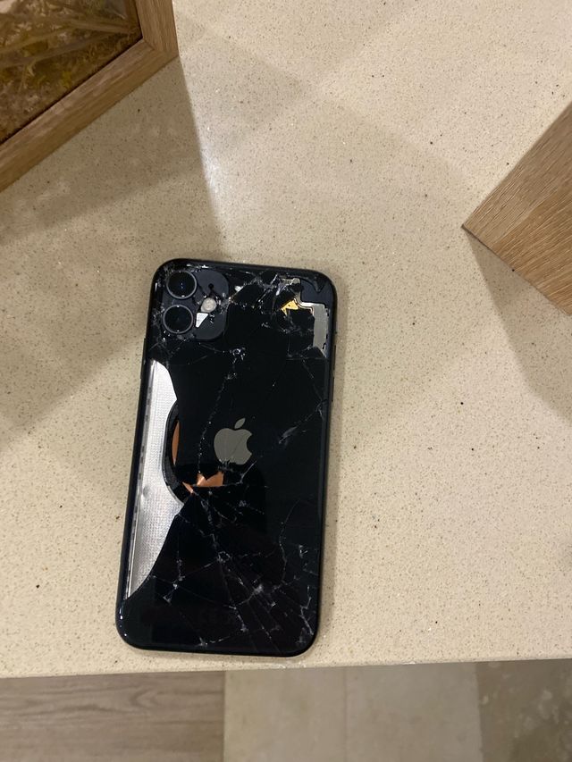 iPhone 11 Negro para piezas