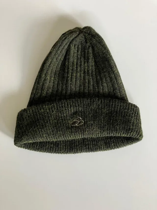 Conjunto bufanda, gorro y guantes verde