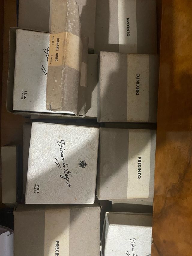 Diamante ñor Colonia Noir Madrid