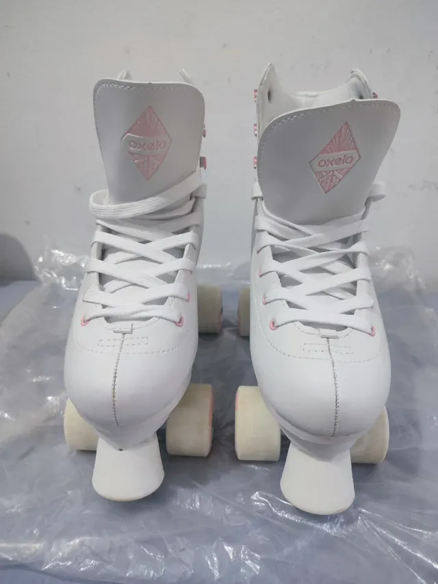 Pattini a 4 ruote bianchi taglia 39