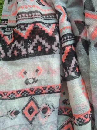 Pañuelo estampado Primark