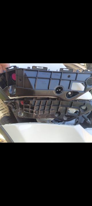 Soporte Defensa Rav4 2016-2019