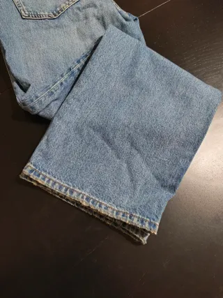 Pantalón vaquero straight Mango