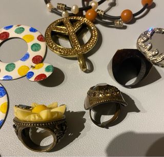 Lote bisutería :Anillos, Pulseras y Pendientes