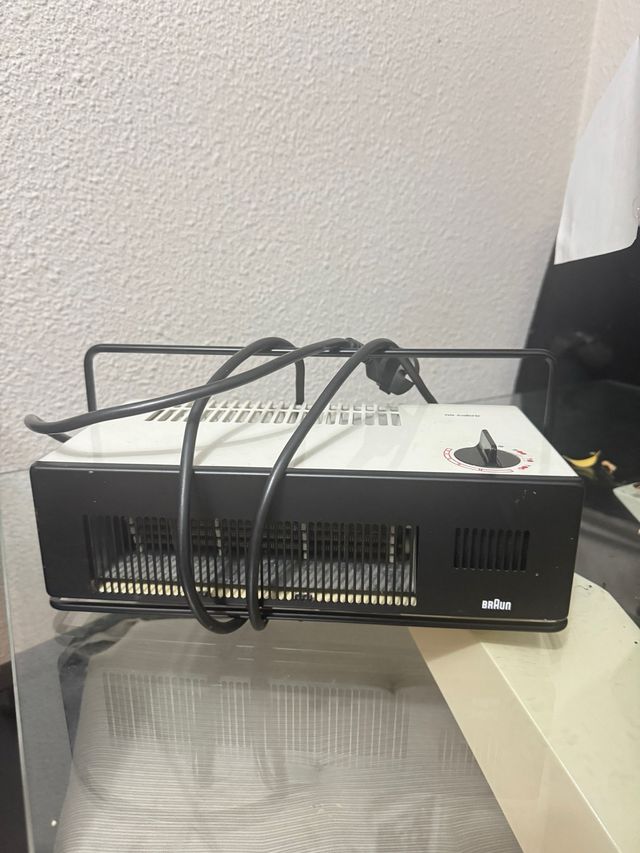 Calentador Braun Blanco y Negro