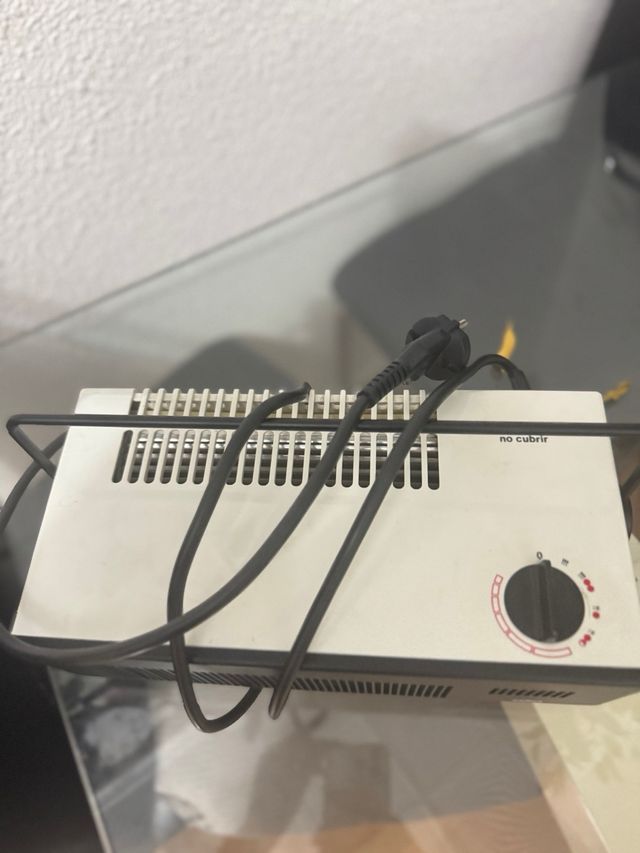 Calentador Braun Blanco y Negro