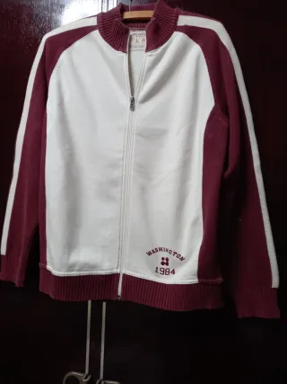 Chaqueta Deportivas Talla L Roja y Blanca