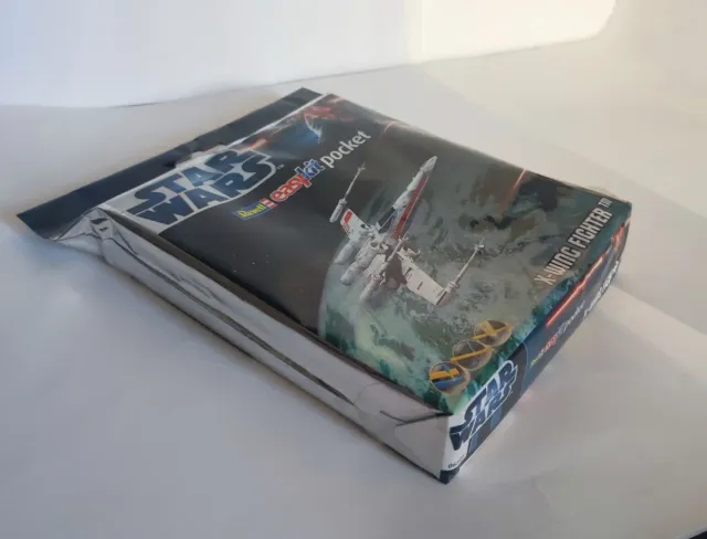 Star Wars X-Wing Fighter Revell Easykit ©2008