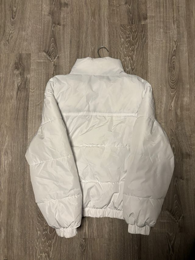 Chaqueta Acolchada Bershka Blanca Talla S