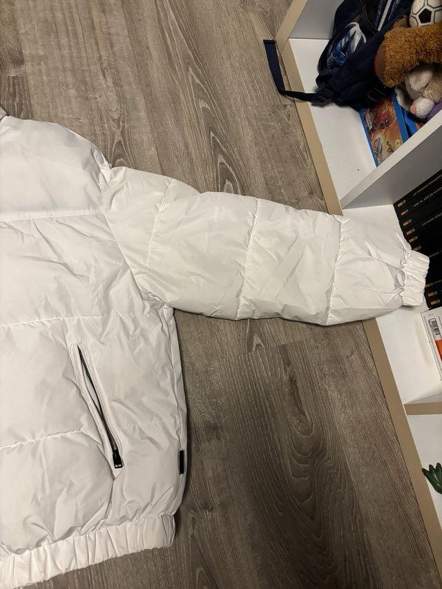 Chaqueta Acolchada Bershka Blanca Talla S