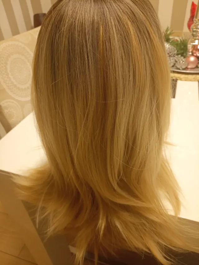 ❣️Peluca larga nueva castaño y rubio,a estrenar.