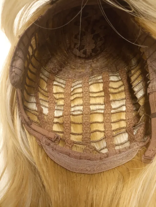 ❣️Peluca larga nueva castaño y rubio,a estrenar.