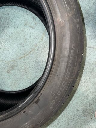 Neumático Hankook 285/40R19 107Y