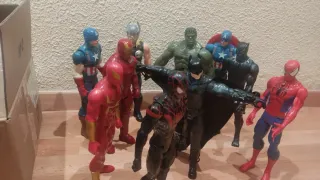 Lote 10 Figuras Superhéroes Marvel Vengadores GRAN