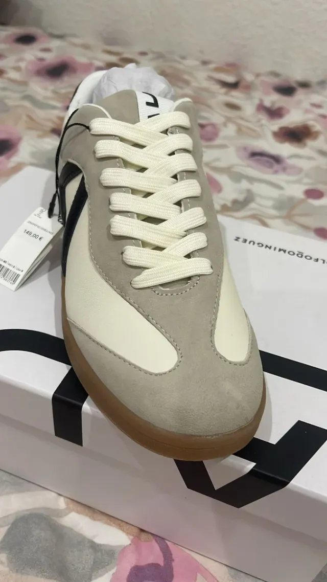 ZAPATILLAS UNISEX ADOLFO DOMÍNGUEZ  Talla 40