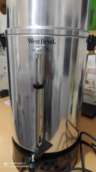 Cafetera Comercial West Bend 14.9L