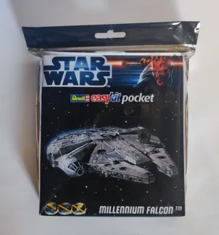 Star Wars Revell EasyKit Millennium Falcon ©2008