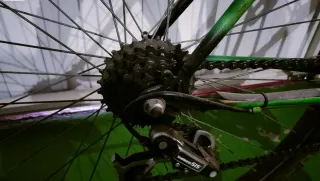 Bicicleta de montaña Ralasa verde