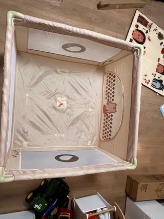 Parque Infantil y Cuna de Viaje Lionelo